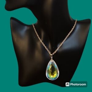 18k Gold Plated Irridescent Crystal Teardrop Pendant Chain Necklace